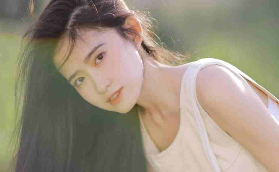 西瓜从六楼扔下竟完好无损，雷军说的“防弹涂层”到底是什么？